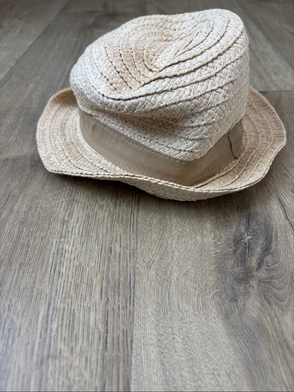 BabyGAP Woven Straw Fedora 12-18 month